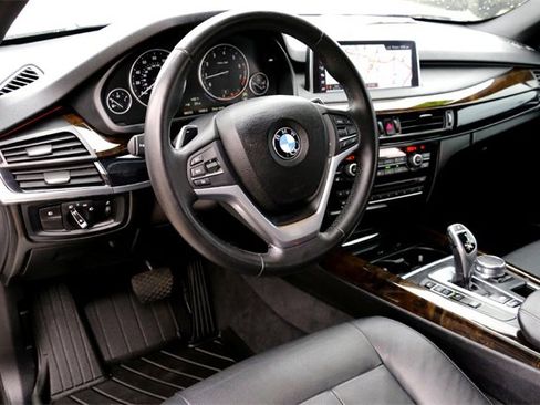 Used 2018 BMW X5 xDrive35i image 9