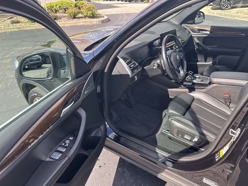 Used 2022 BMW X3 xDrive30i w/ Convenience Package image 15