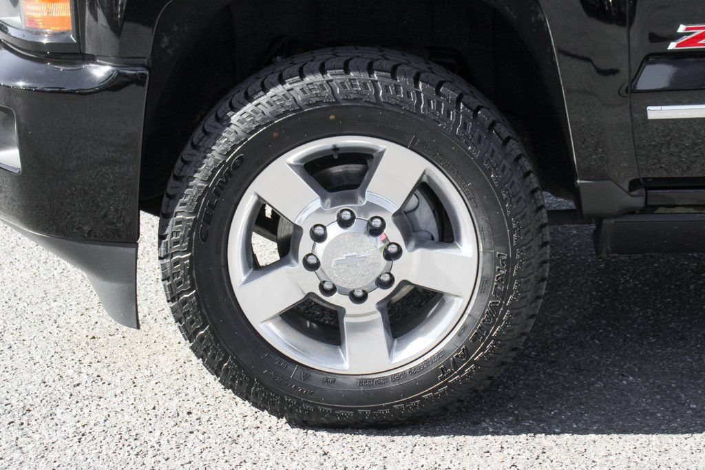 Used 2016 Chevrolet Silverado 2500 LTZ w/ Duramax Plus Package AWD/4WD image 43