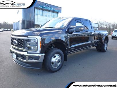 Used 2025 Ford F350 Lariat w/ Lariat Ultimate Package