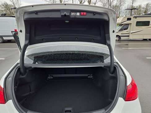 Used 2024 Mercedes-Benz C 300 4MATIC Sedan image 30