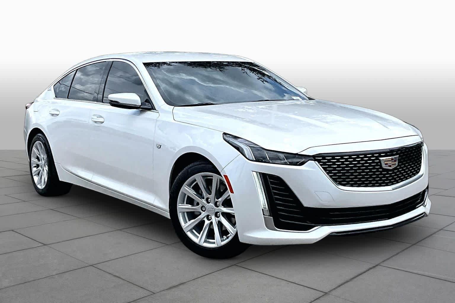 Used 2023 Cadillac CT5 Luxury w/ Cold Weather Package RWD image 4