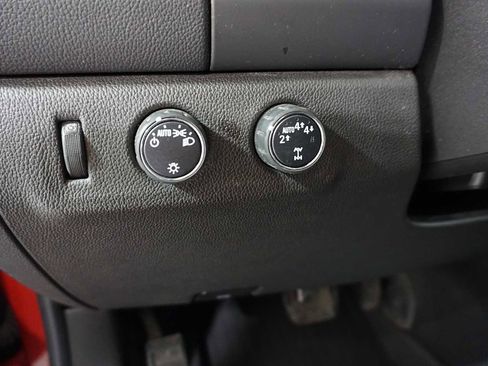 Used 2022 Chevrolet Colorado LT image 21