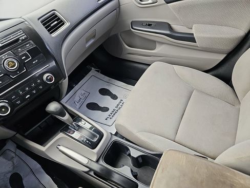 Used 2013 Honda Civic LX image 28