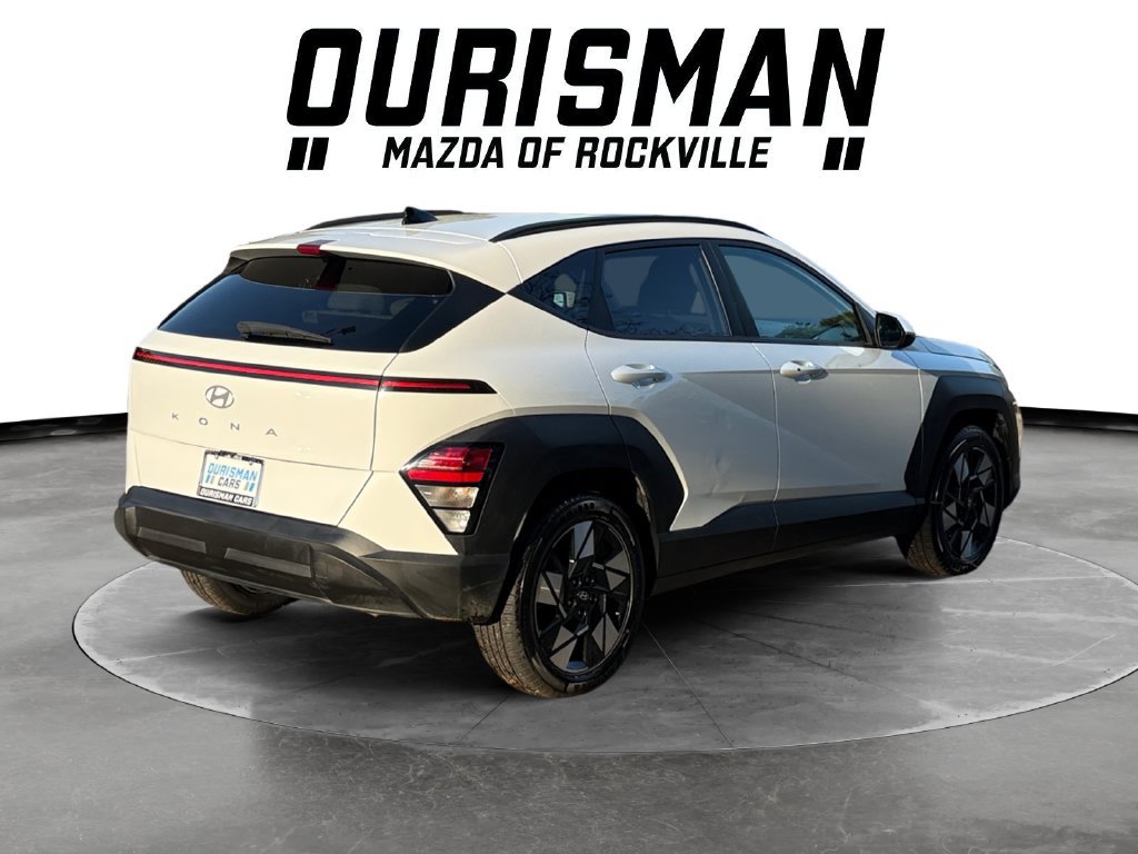 Used 2025 Hyundai Kona SEL FWD image 6