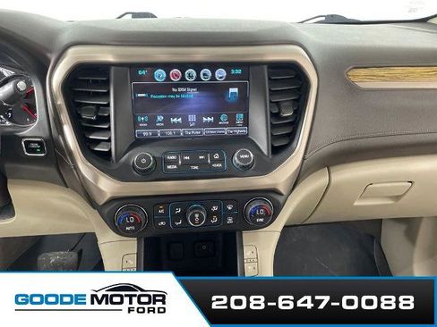 Used 2017 GMC Acadia Denali w/ Technology Package AWD/4WD image 15