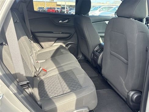 Certified 2021 Chevrolet Blazer LT image 25