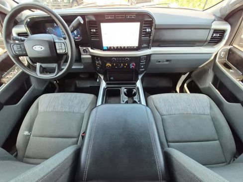 Used 2023 Ford F350 XLT w/ XLT Premium Package AWD/4WD image 15