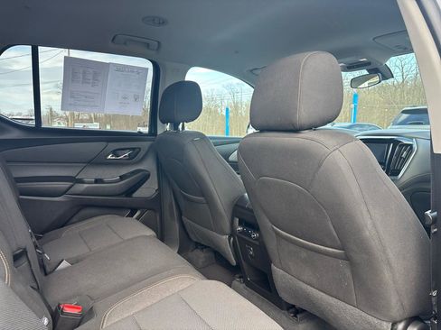 Used 2019 Chevrolet Traverse LS image 21