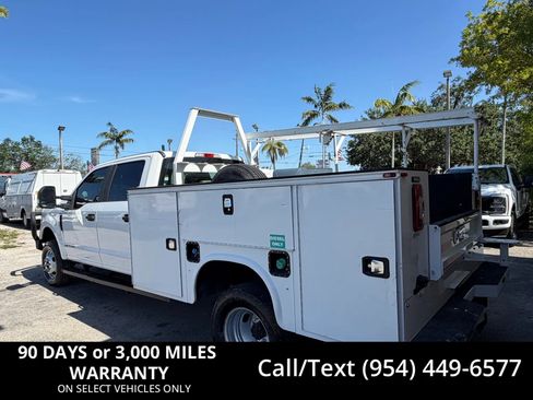 Used 2018 Ford F350 XL w/ Power Equipment Group AWD/4WD image 1