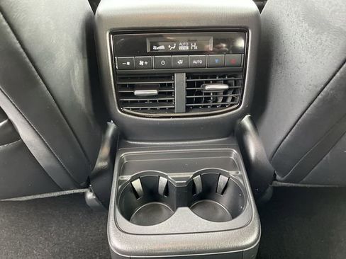 Used 2023 MAZDA CX-9 Touring image 25