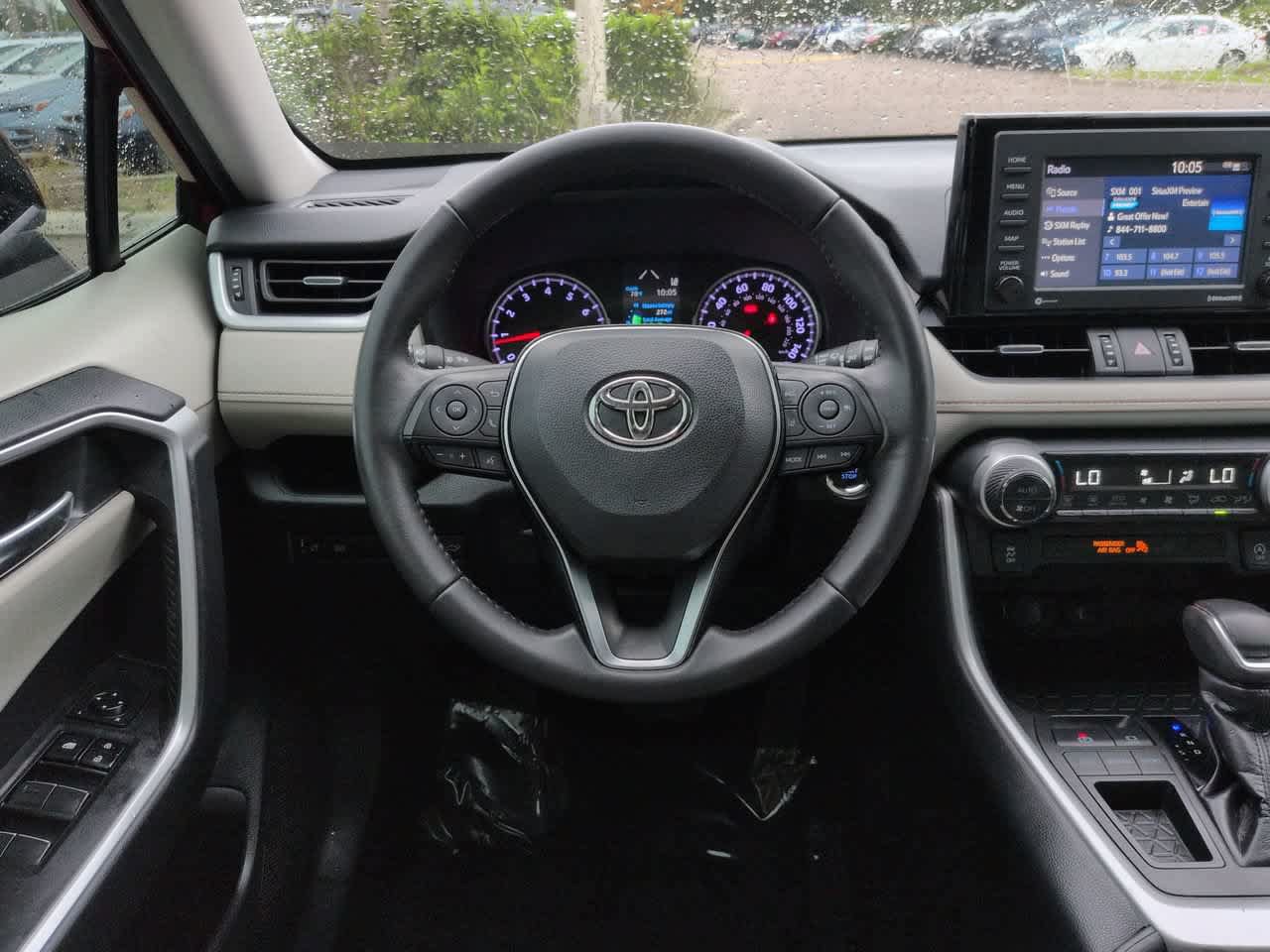 Certified 2021 Toyota RAV4 XLE Premium FWD image 15