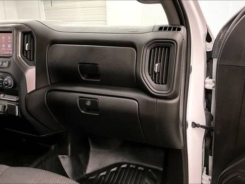 Used 2024 Chevrolet Silverado 2500 W/T w/ WT/CX Safety Package AWD/4WD image 19
