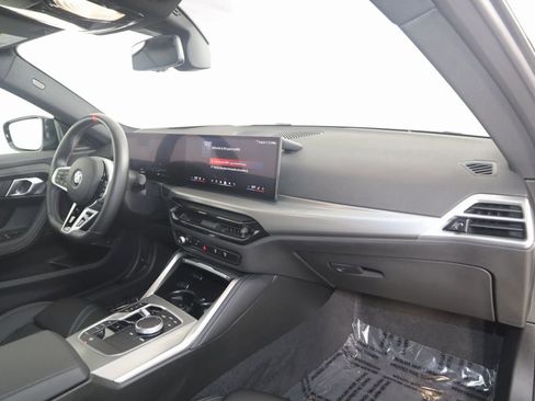 Used 2025 BMW M240i Coupe image 55