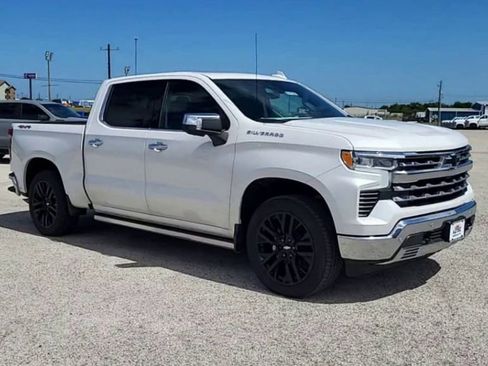 New 2025 Chevrolet Silverado 1500 LTZ w/ LTZ Premium Package image 2