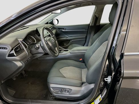 Used 2024 Toyota Camry LE image 13