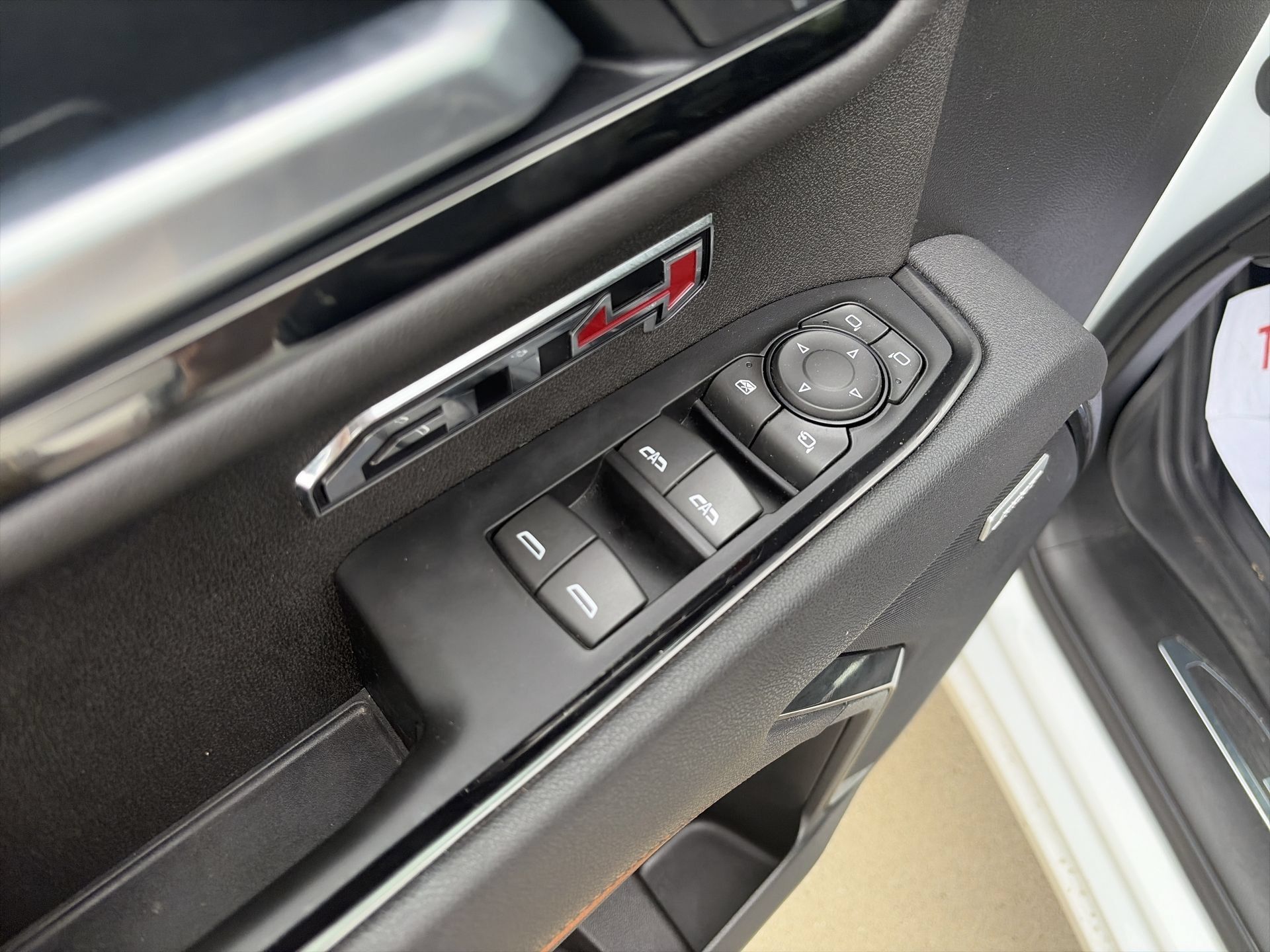 Used 2025 GMC Sierra 1500 AT4 AWD/4WD image 25