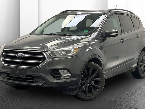 Used 2017 Ford Escape Titanium image 11