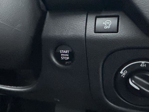 New 2026 Nissan Frontier PRO-4X w/ Pro-4x Convenience Package image 36