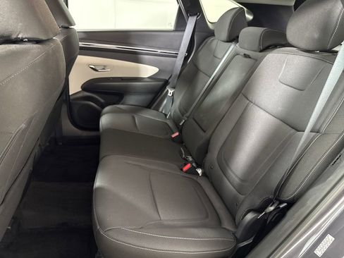 Used 2022 Hyundai Tucson SEL FWD image 12