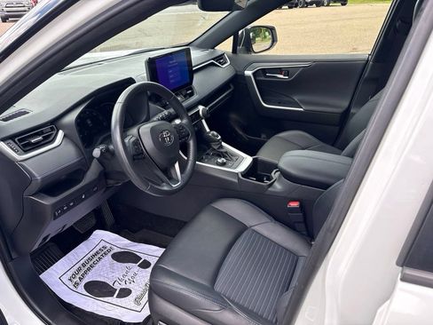 Certified 2023 Toyota RAV4 XSE w/ XSE Grade Weather Package AWD/4WD image 13