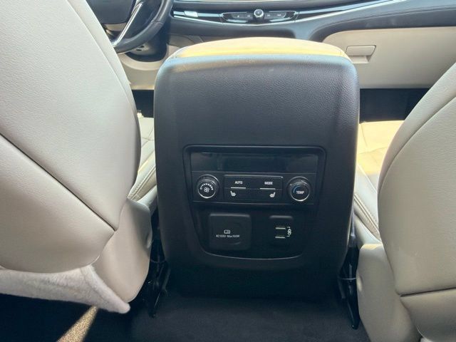 Used 2023 Buick Enclave Avenir w/ Avenir Technology Package AWD/4WD image 16
