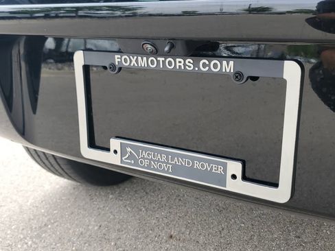 New 2026 Land Rover Defender 110 X-Dynamic SE AWD/4WD image 30
