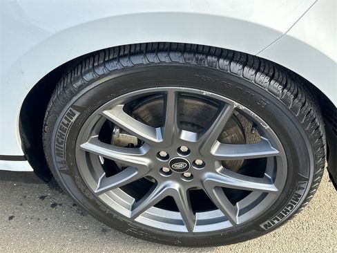 Used 2023 Land Rover Range Rover Velar R-Dynamic S image 7