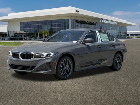 New 2026 BMW 330i Sedan RWD image 4
