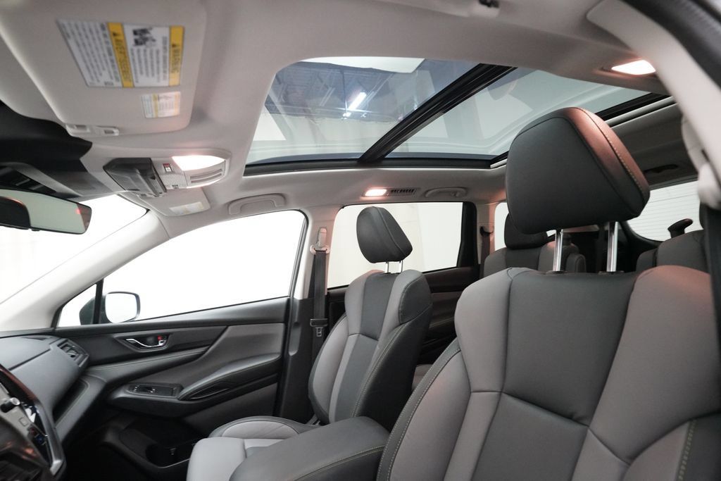 Used 2023 Subaru Ascent Onyx Edition AWD/4WD image 32