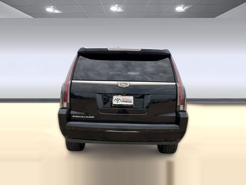 Used 2018 Cadillac Escalade ESV Luxury AWD/4WD image 10