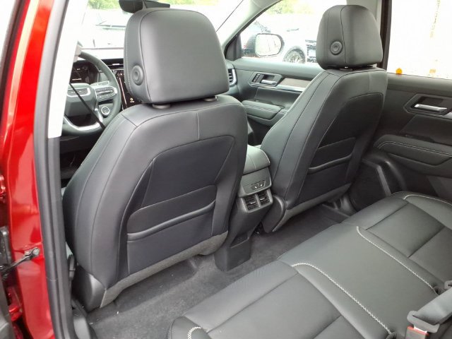 New 2027 GMC Terrain Denali w/ LPO, Floor Liner Package AWD/4WD image 16