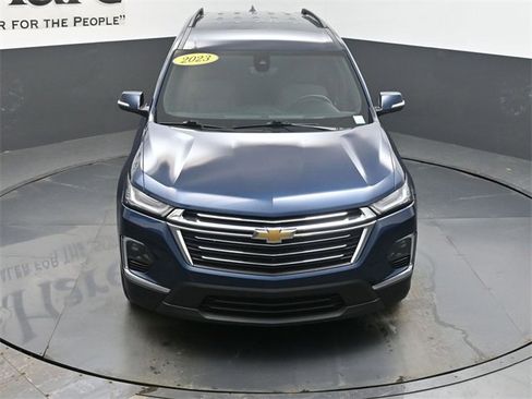 Used 2023 Chevrolet Traverse LT image 59
