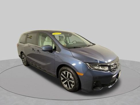 Used 2025 Honda Odyssey EX-L image 11