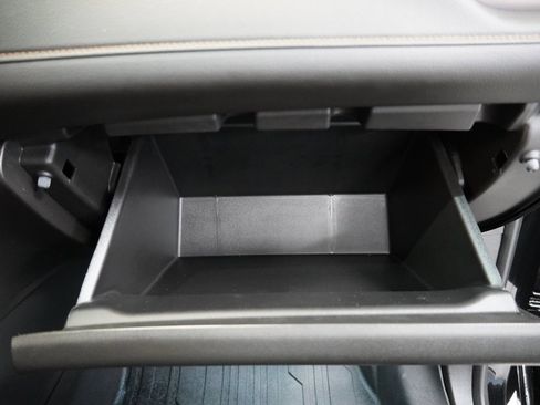 Certified 2023 GMC Acadia AT4 w/ Preferred Package image 36