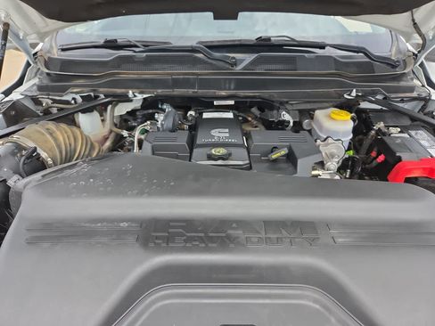 Used 2024 RAM 2500 Laramie w/ Safety Group AWD/4WD image 17
