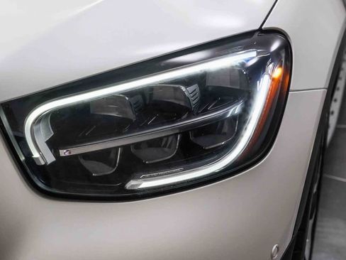 Certified 2021 Mercedes-Benz GLC 43 AMG 4MATIC image 11