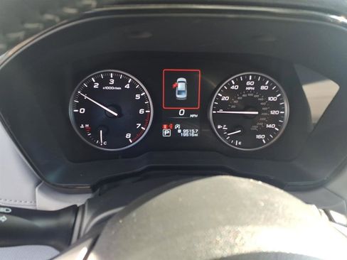 Used 2025 Subaru Legacy Premium image 11