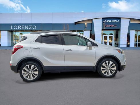Used 2019 Buick Encore Preferred FWD image 4