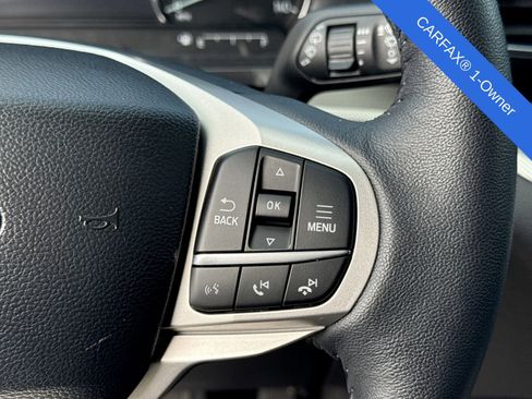 Used 2024 Ford Explorer XLT w/ Equipment Group 202A AWD/4WD image 32
