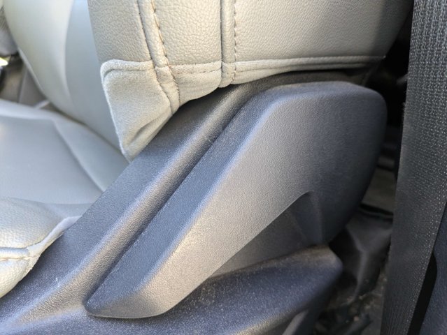 Used 2023 Ford F550 4x4 Regular Cab Super Duty image 17