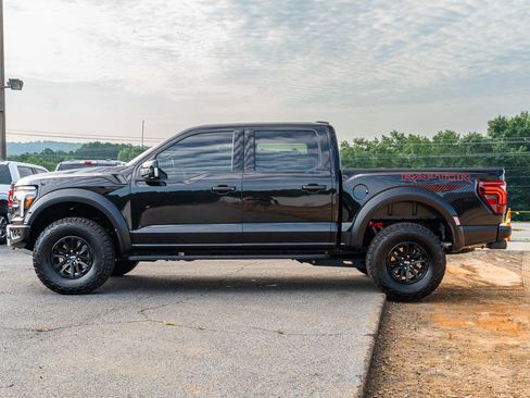 Certified 2025 Ford F150 Raptor AWD/4WD image 9