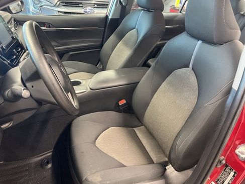 Used 2021 Toyota Camry LE image 24
