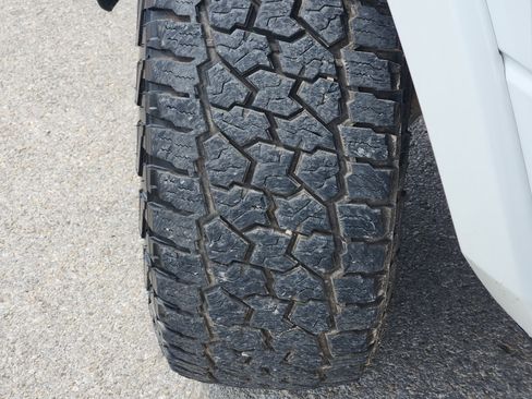 Used 2022 RAM 2500 Laramie AWD/4WD image 11