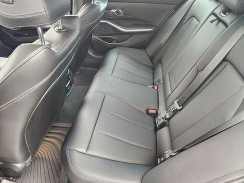 Used 2024 BMW 330i Sedan w/ Convenience Package image 28