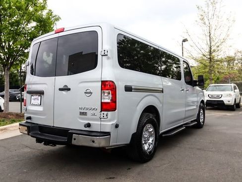 Used 2016 Nissan NV 3500 SL image 7