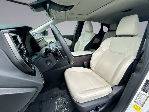 Used 2024 Lexus RX 350 Premium w/ Accessory Package (Z1) FWD image 25