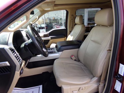 Used 2016 Ford F150 Lariat AWD/4WD image 17