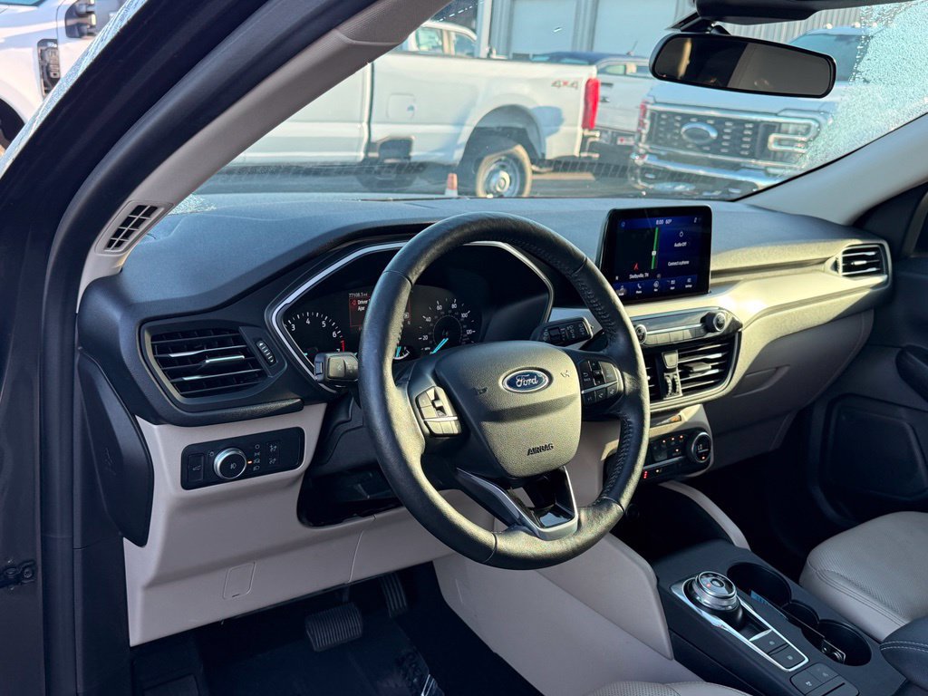 Used 2020 Ford Escape SEL FWD image 4