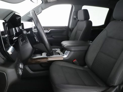 Used 2023 GMC Sierra 1500 Elevation image 16